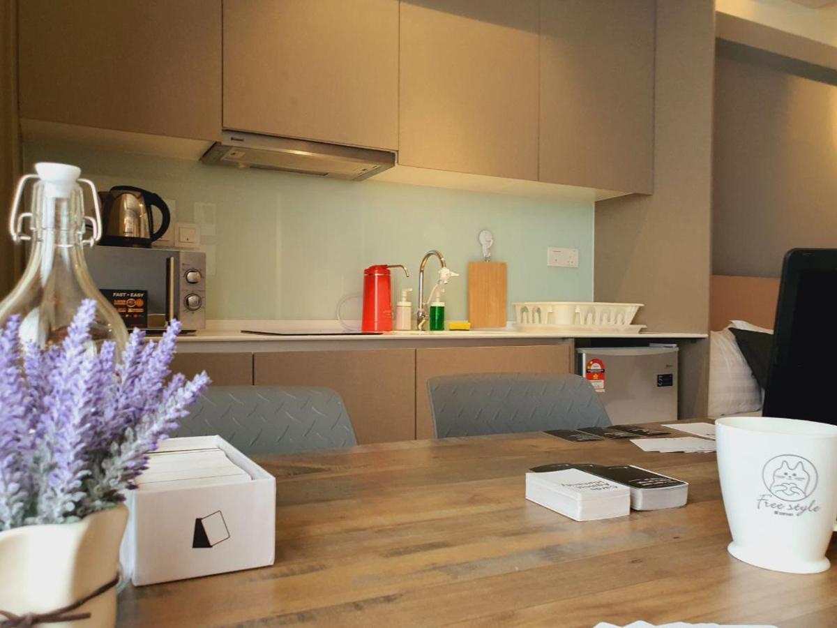 סיברג'איה The Perfect Getaway @ Tamarind Suites, Netflix 300Mbps מראה חיצוני תמונה