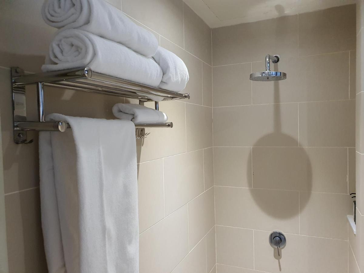 סיברג'איה The Perfect Getaway @ Tamarind Suites, Netflix 300Mbps מראה חיצוני תמונה