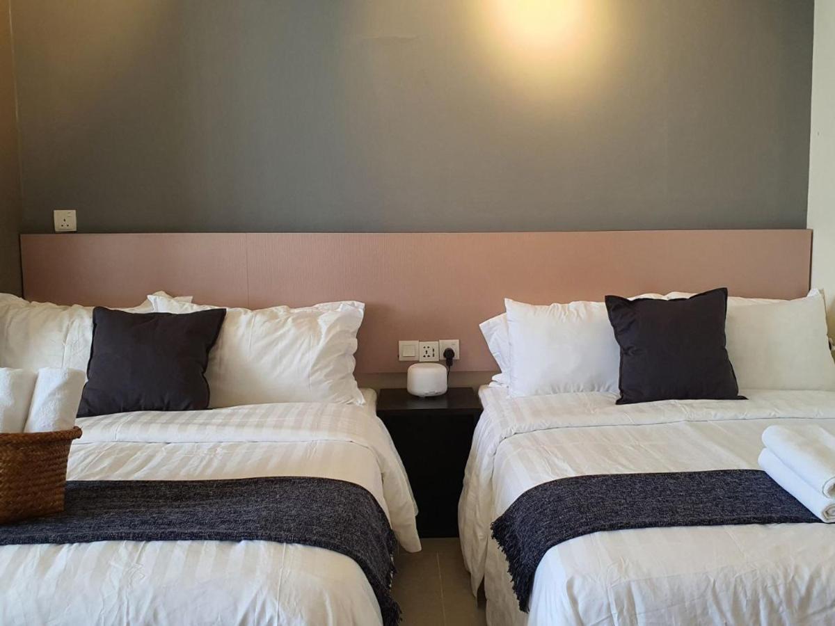 סיברג'איה The Perfect Getaway @ Tamarind Suites, Netflix 300Mbps מראה חיצוני תמונה
