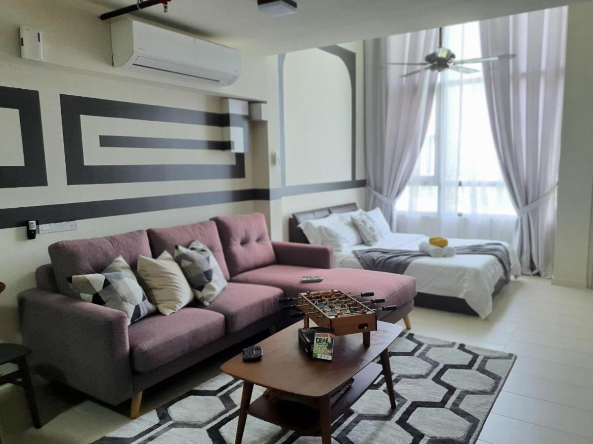 סיברג'איה The Perfect Getaway @ Tamarind Suites, Netflix 300Mbps מראה חיצוני תמונה