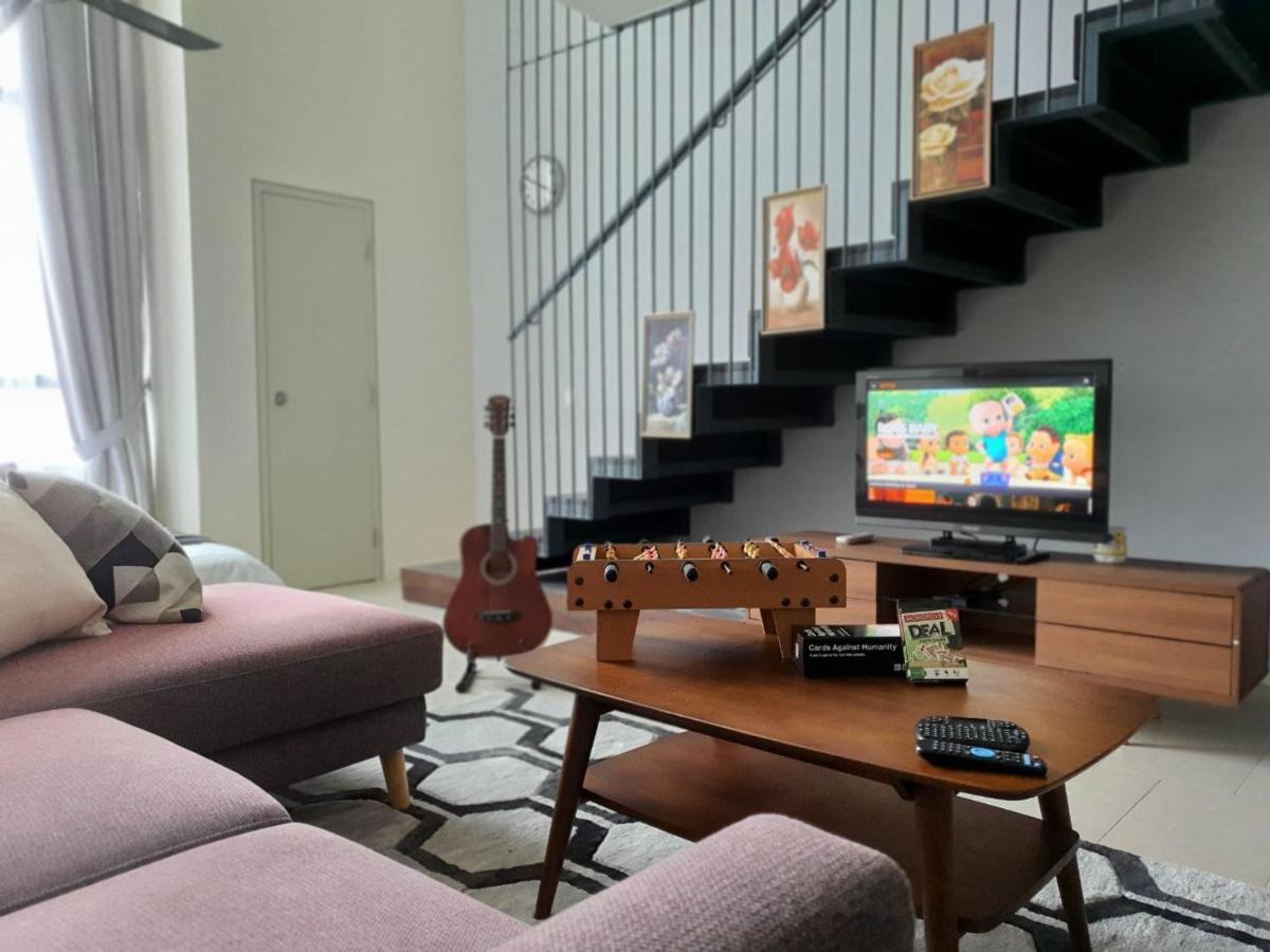 סיברג'איה The Perfect Getaway @ Tamarind Suites, Netflix 300Mbps מראה חיצוני תמונה